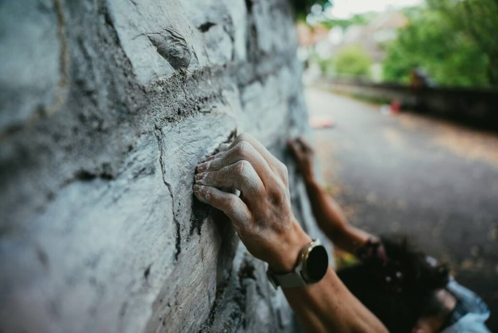 Gripping Power: How Climbing Gloves Boost Your Weight Loss and Wellness Journey
