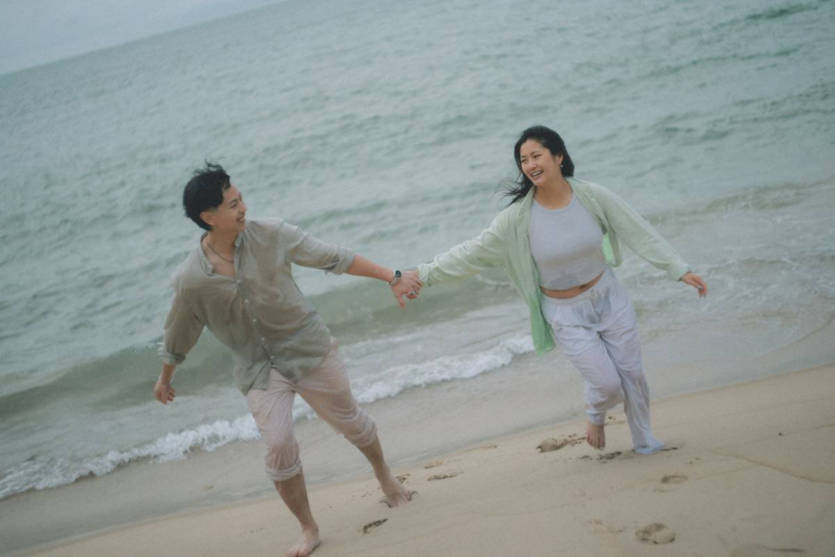 Before and after images of Lisa showing her progress with climbing gloves for energy.